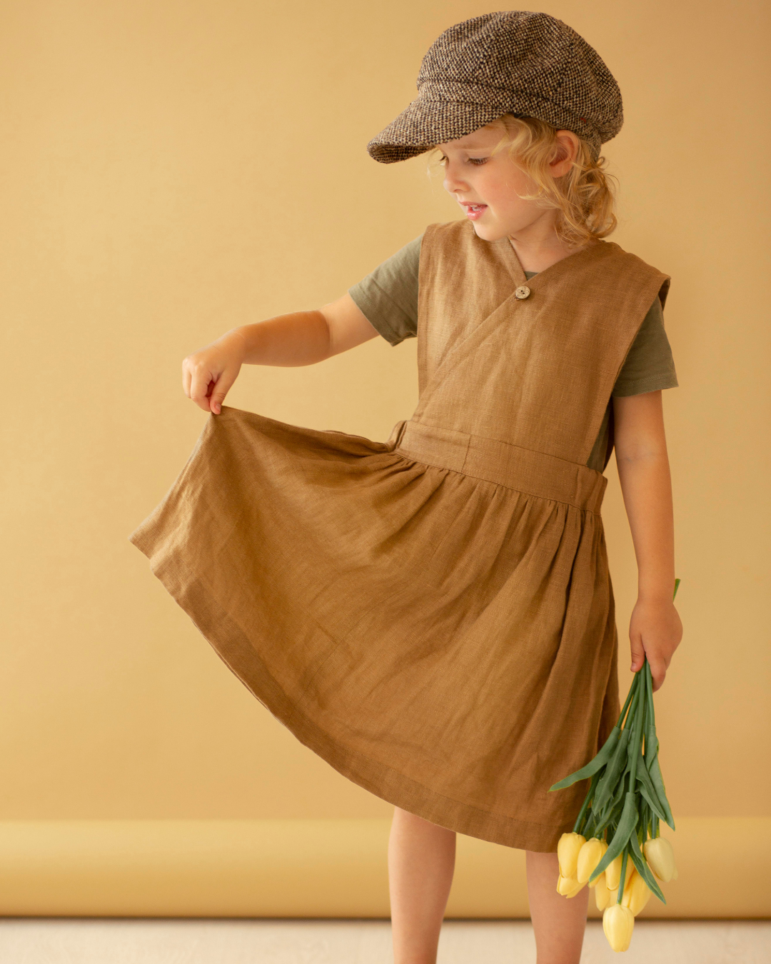 petite fille en robe
